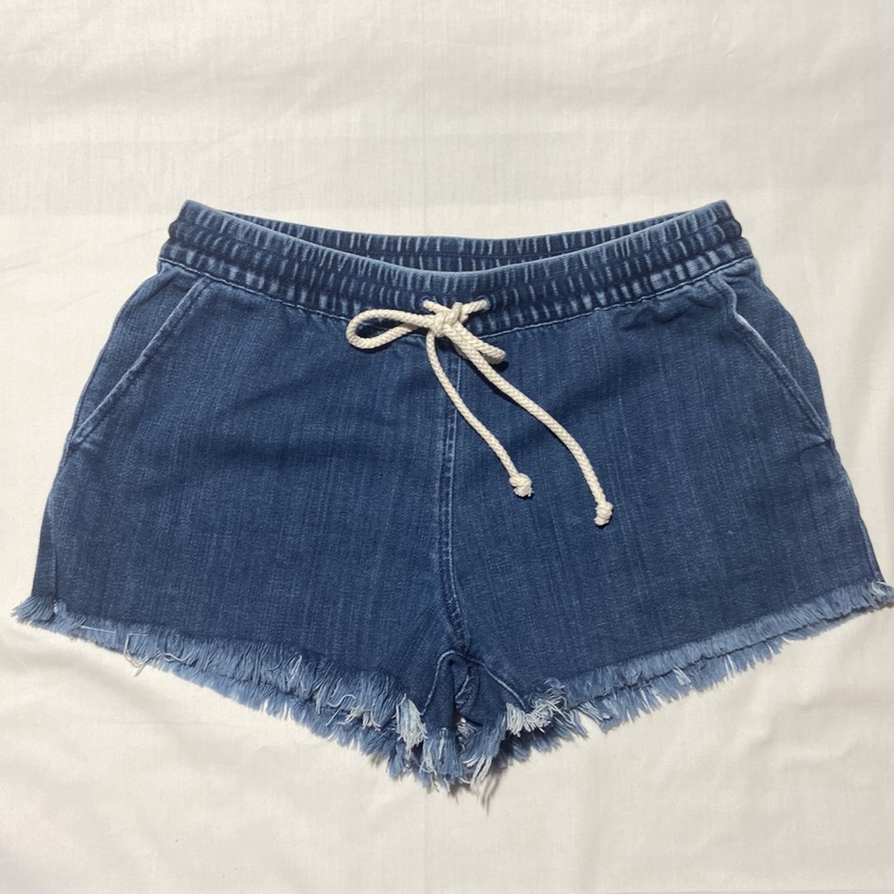 Aerie Drawstring Denim Elastic Waist Pull-on Shorts. Size XS.